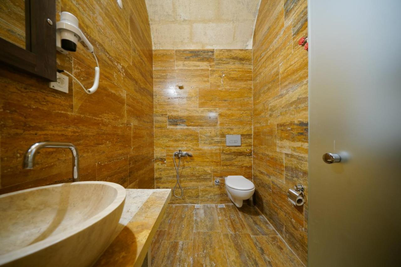 内夫谢希尔 Tibet Stone House酒店 外观 照片